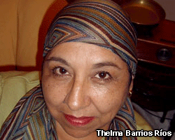 Thelma Barrios Ríos: "Me detengo con mucha frecuencia en las flores..."