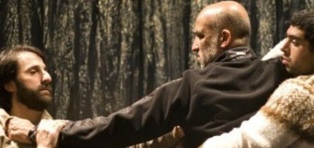 "Masked," el conflicto Palestino en el escenario del teatro Del Nudo en Buenos Aires