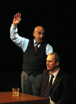 "Ofensa" del dramaturgo inglés John Hopkins en el marco del 20° aniversario del Espacio Teatral Andamio 90 de Buenos Aires