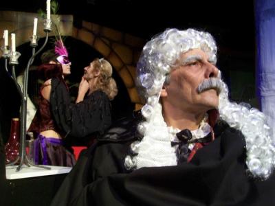 "El canto del cisne," adaptación de la obra de Anton Chejov en el teatro La Mueca de Buenos Aires